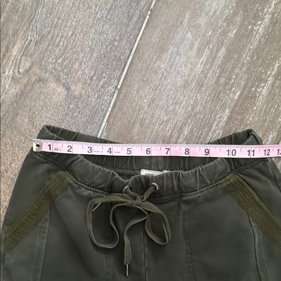 Anthropologie Green Daily Practice Yoga Jogger Track Pants with Drawstring Waist - Picture 5 of 11